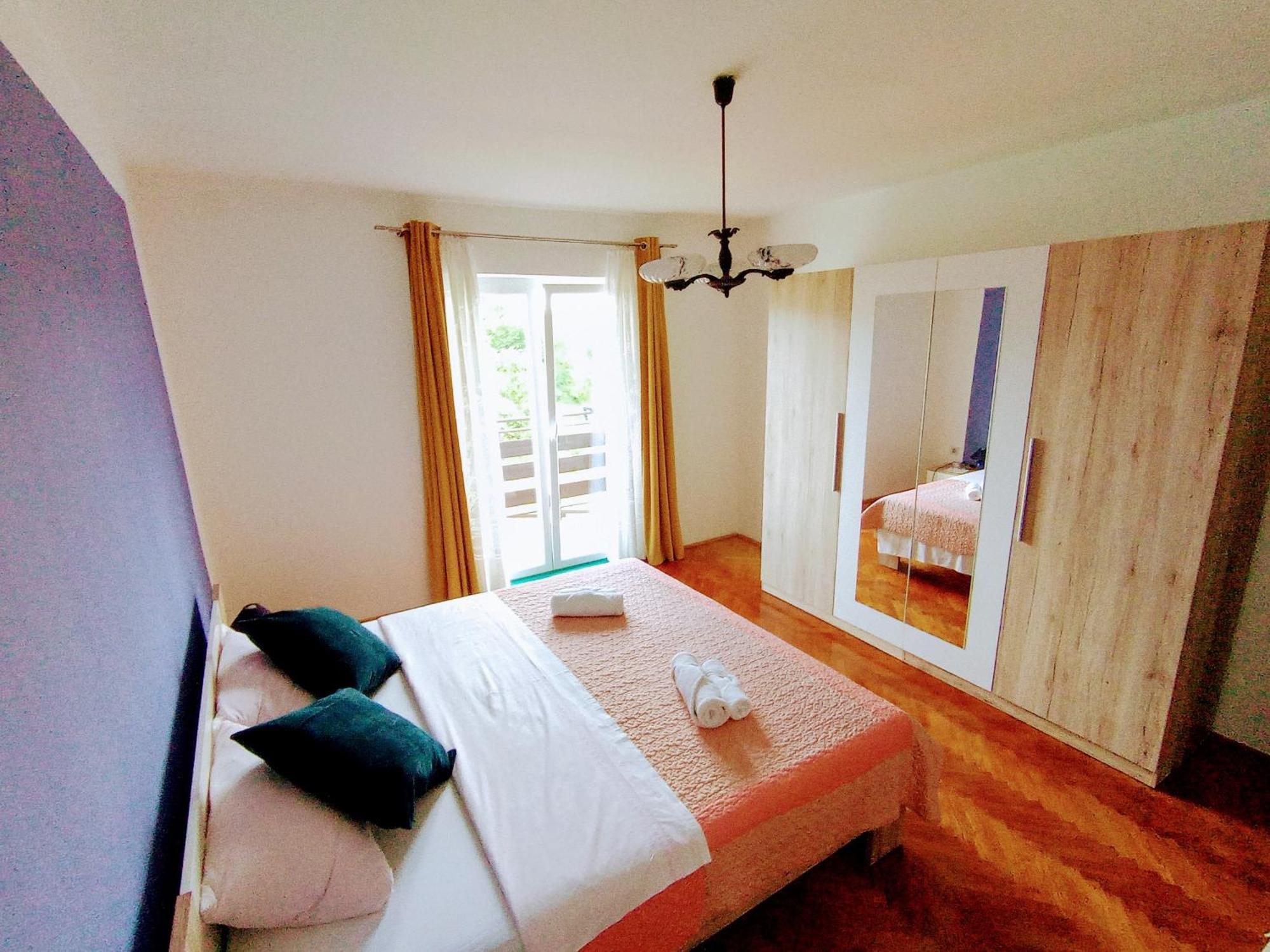 B&B "Retro Gusto " Pićan エクステリア 写真